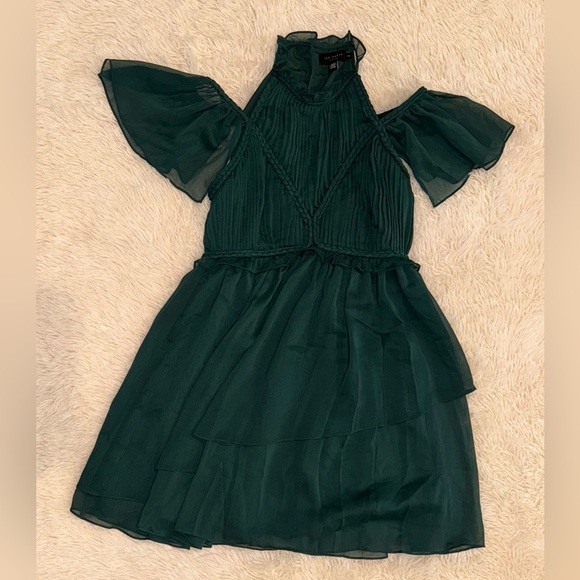 NWOT Ted Baker Poppio Green plated cold shoulder Mini Dress sz TB 3 US 8 - Picture 4 of 8